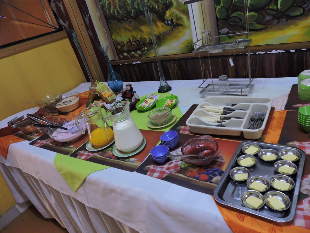 Cruz De Los Andes Hostel La Paz Ngoại thất bức ảnh