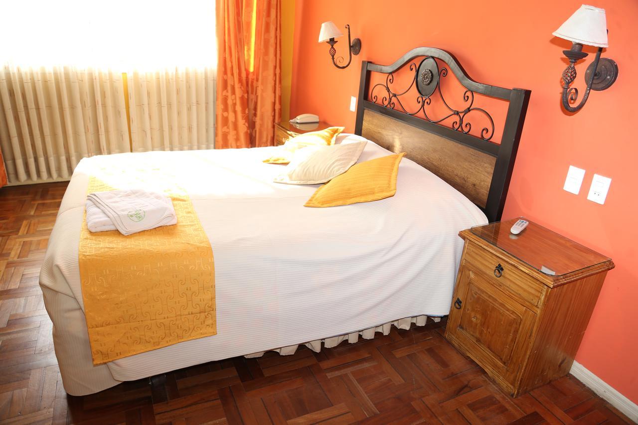 Cruz De Los Andes Hostel La Paz Ngoại thất bức ảnh