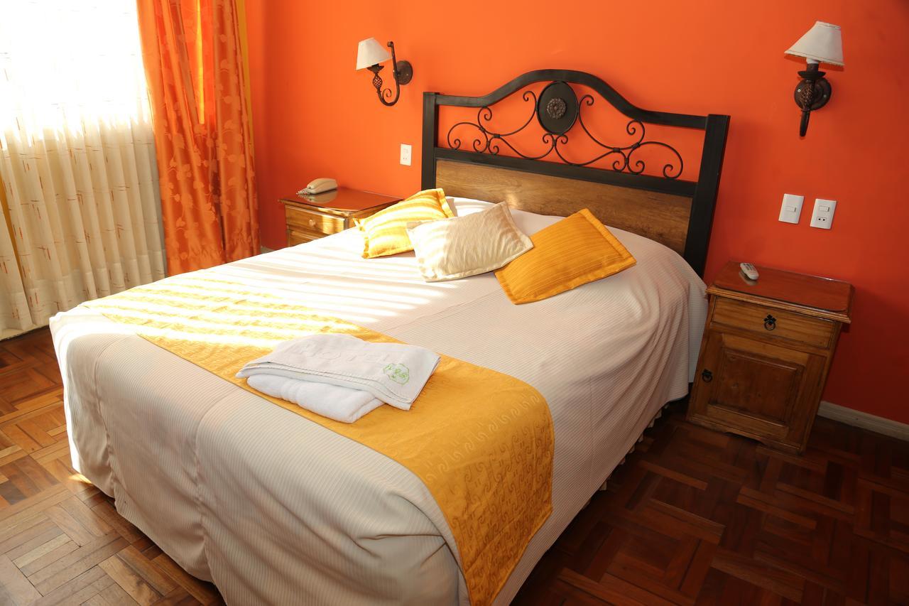 Cruz De Los Andes Hostel La Paz Ngoại thất bức ảnh